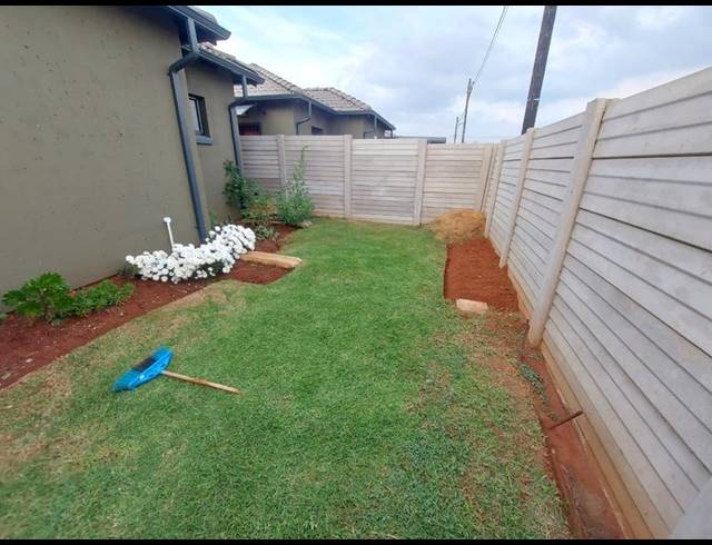 2 BEDROOM HOUSE FOR SALE IN PROTEA GLEN